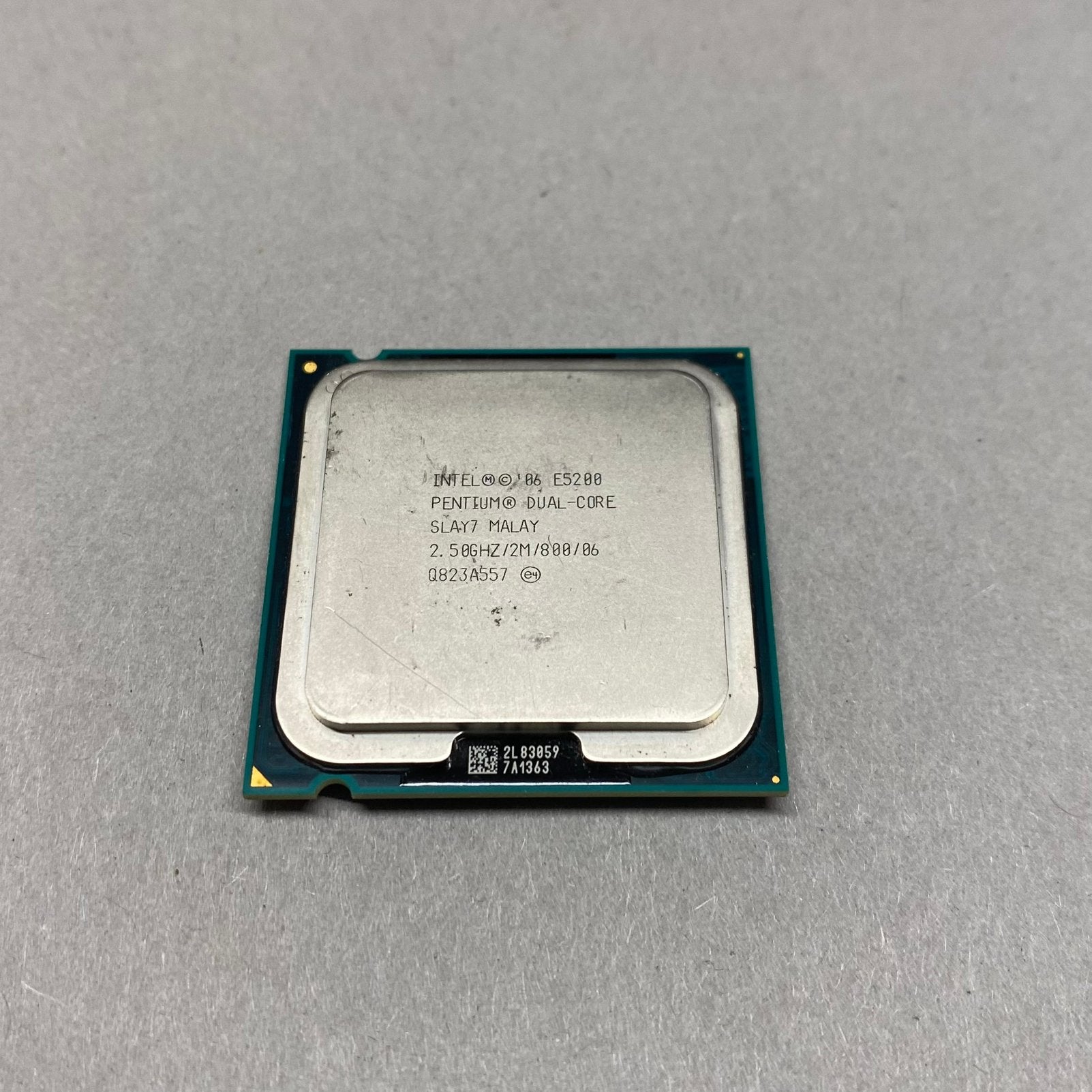 Intel Pentium Dual-Core E5200 2,50GHz 2C/2T LGA 775, Ophalen of Verzenden, Gebruikt, 2-core, 2 tot 3 Ghz