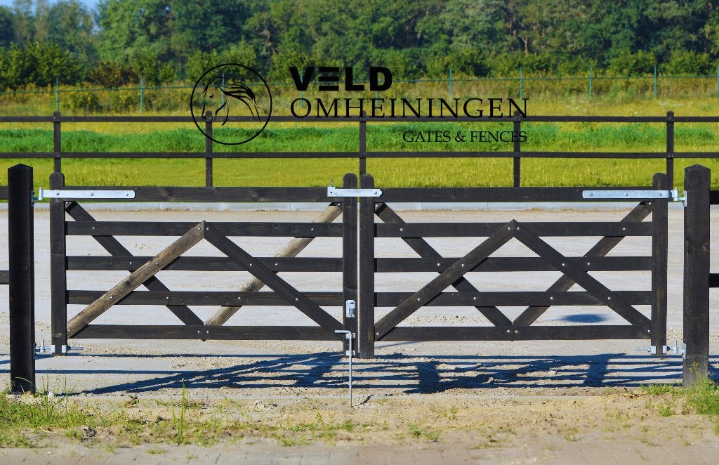 Houten tuinpoort, weidepoort, toegangspoort, Opfok, Veld omheiningen, Schaijk, Info@veldomheiningen.nl