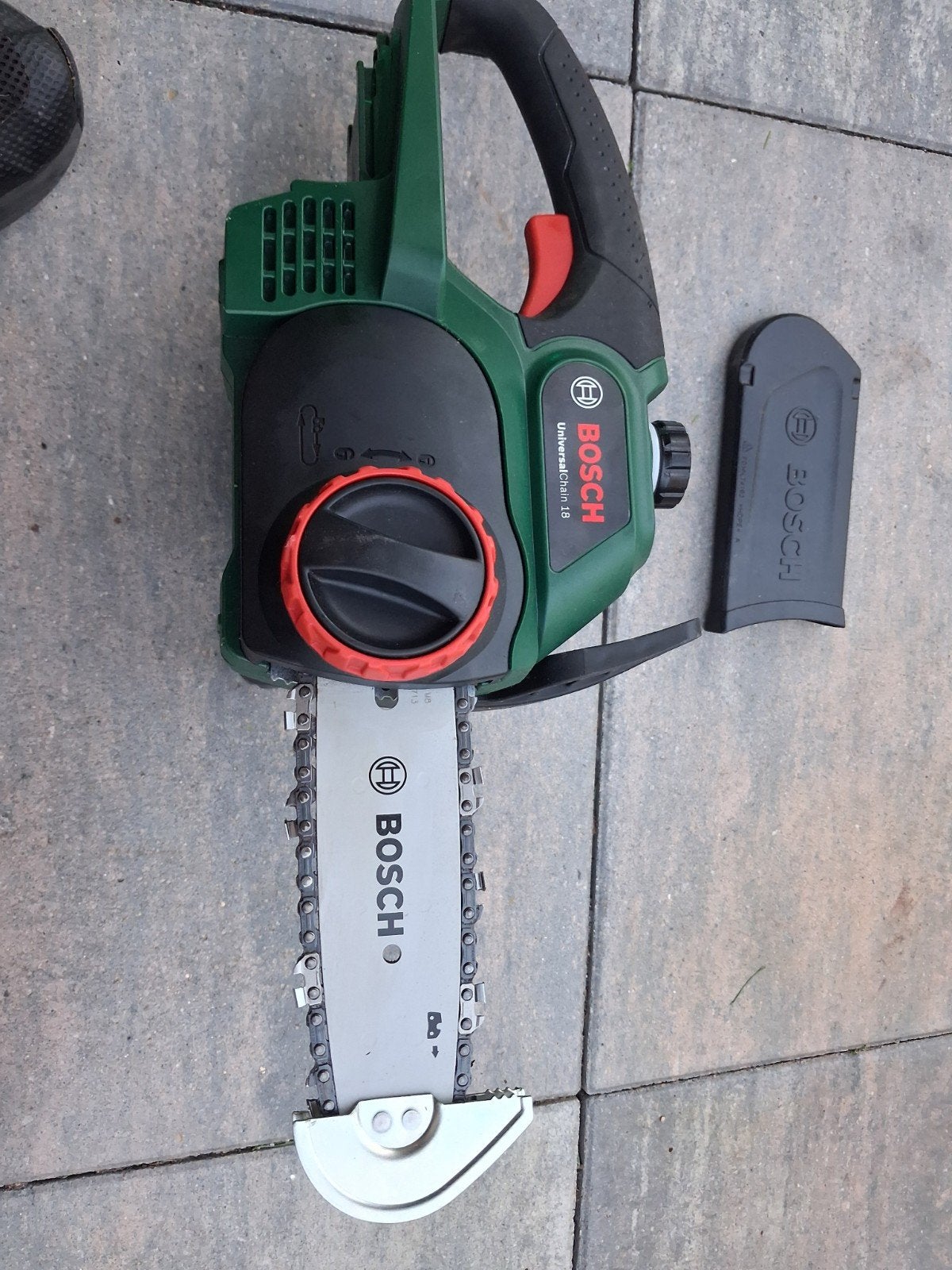 Bosch nieuw 18v Accu Kettingzaag - Zonder Accu/Lader, 70 mm of meer, Kettingzaag, Nieuw, Ophalen of Verzenden