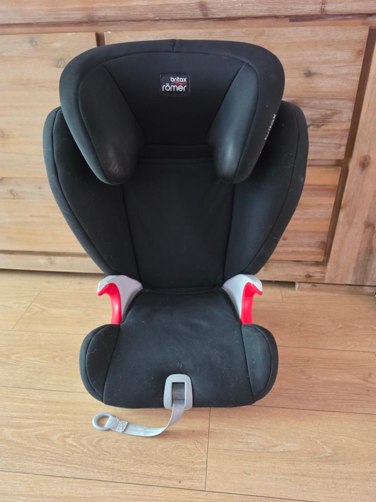 Britax Römer autostoel - Zwart, 15-36 kg, Ophalen