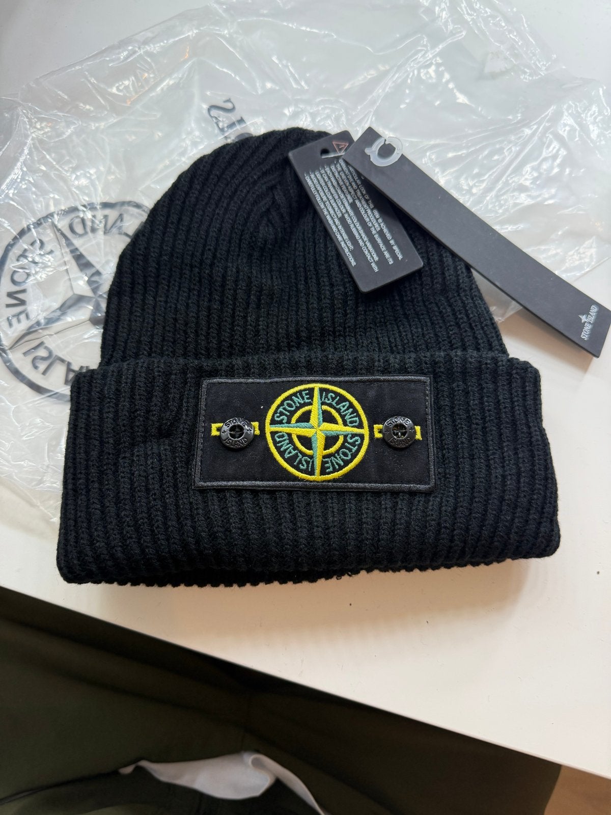 Stone Island Muts - Nieuw met kaartjes, Kleding | Heren, Verzenden, Nieuw, Overige maten, Muts
