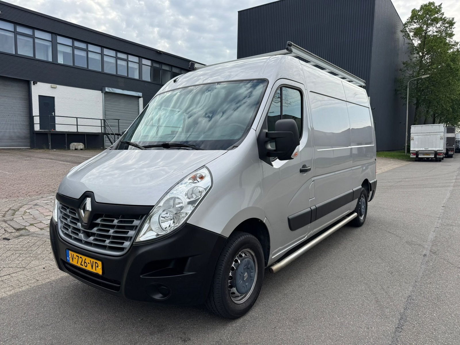 Renault Master T35 2.3 dCi L2 H2 Imperiaal/Trekhaak/101 NAP✅, Auto's, Bestelauto's, Particulier, ABS, Achteruitrijcamera, Adaptieve lichten