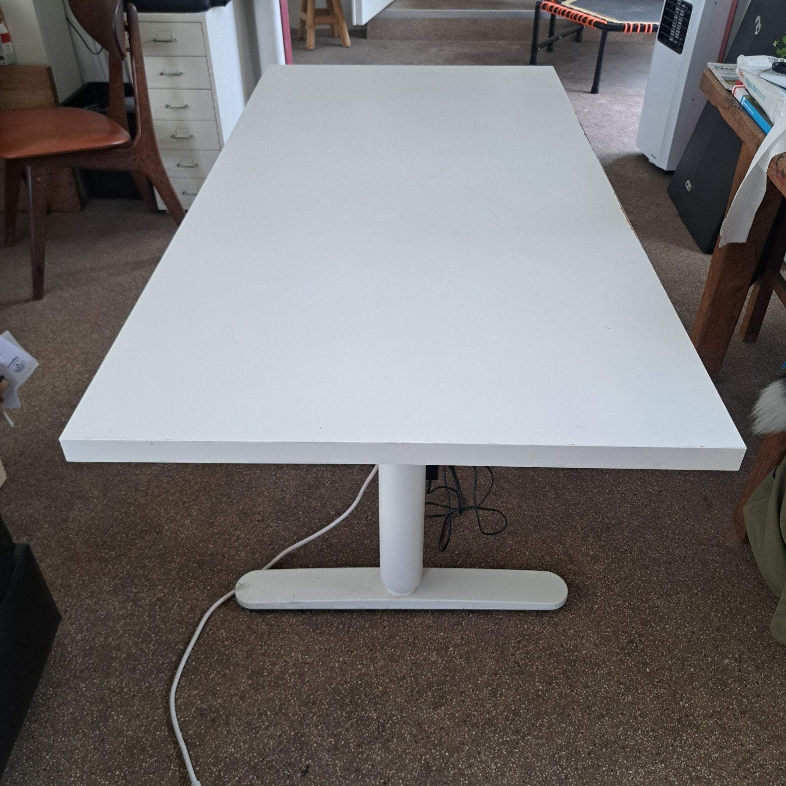 IKEA BEKANT Elektrisch Zit-sta Bureau Wit 160x80 cm, Ophalen, Zit-sta bureau, Elektrisch, Gebruikt