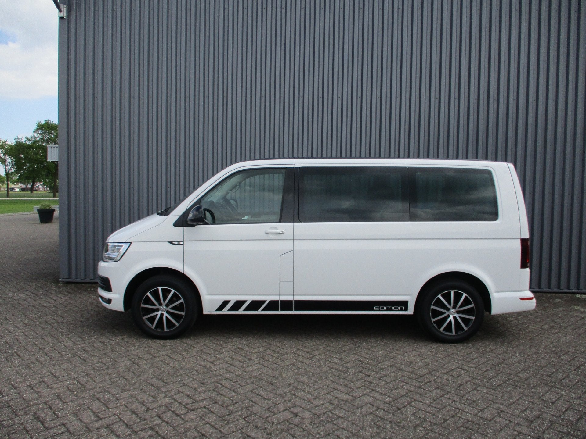 Volkswagen Transporter Multivan 2.0 TDI 150 PK 7 Persoons Na, Gebruikt, 4 cilinders, 150 pk, Volkswagen