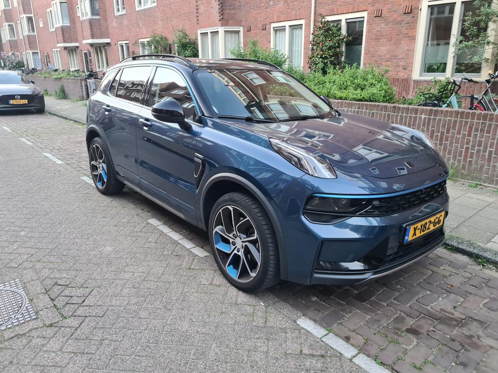 Lynk & Co 1.5 261pk Phev 7DCTH 360 graden 2022 Blauw, 1800 kg, Blauw, 120 €/maand, Plug-in hybride