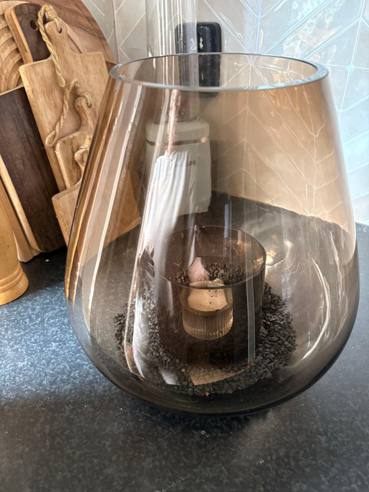 Tasman windlicht/vaas smokey taupe inc bubble glas ZGAN, Overige kleuren, Ophalen of Verzenden, Minder dan 50 cm, Glas