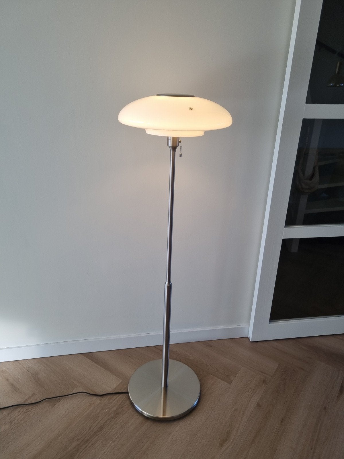 IKEA Tällbyn Vloerlamp - Modern en Stijlvol, Ophalen, 100 tot 150 cm, E27 (groot), Zo goed als nieuw
