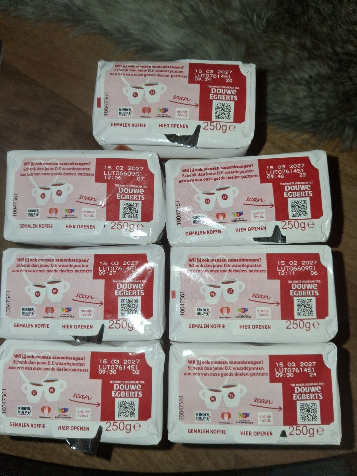 Douwe Egberts Aroma Rood Gemalen Koffie 250g (9 pakken), Afneembaar waterreservoir, Overige modellen, 10 kopjes of meer, Nieuw