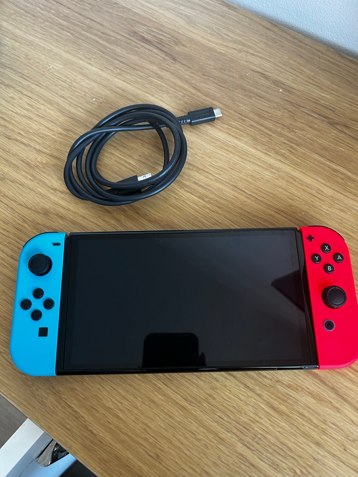 PAKKET: Nintendo Switch OLED, 3 games en extra accesoires, Spelcomputers en Games, Spelcomputers | Nintendo Switch, Ophalen, Met games