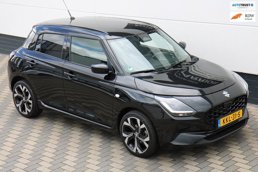 Suzuki Swift 1.2 Comfort Smart Hybrid ACC Carplay Camera BTW, Voorwielaandrijving, Stof, Gebruikt, USB