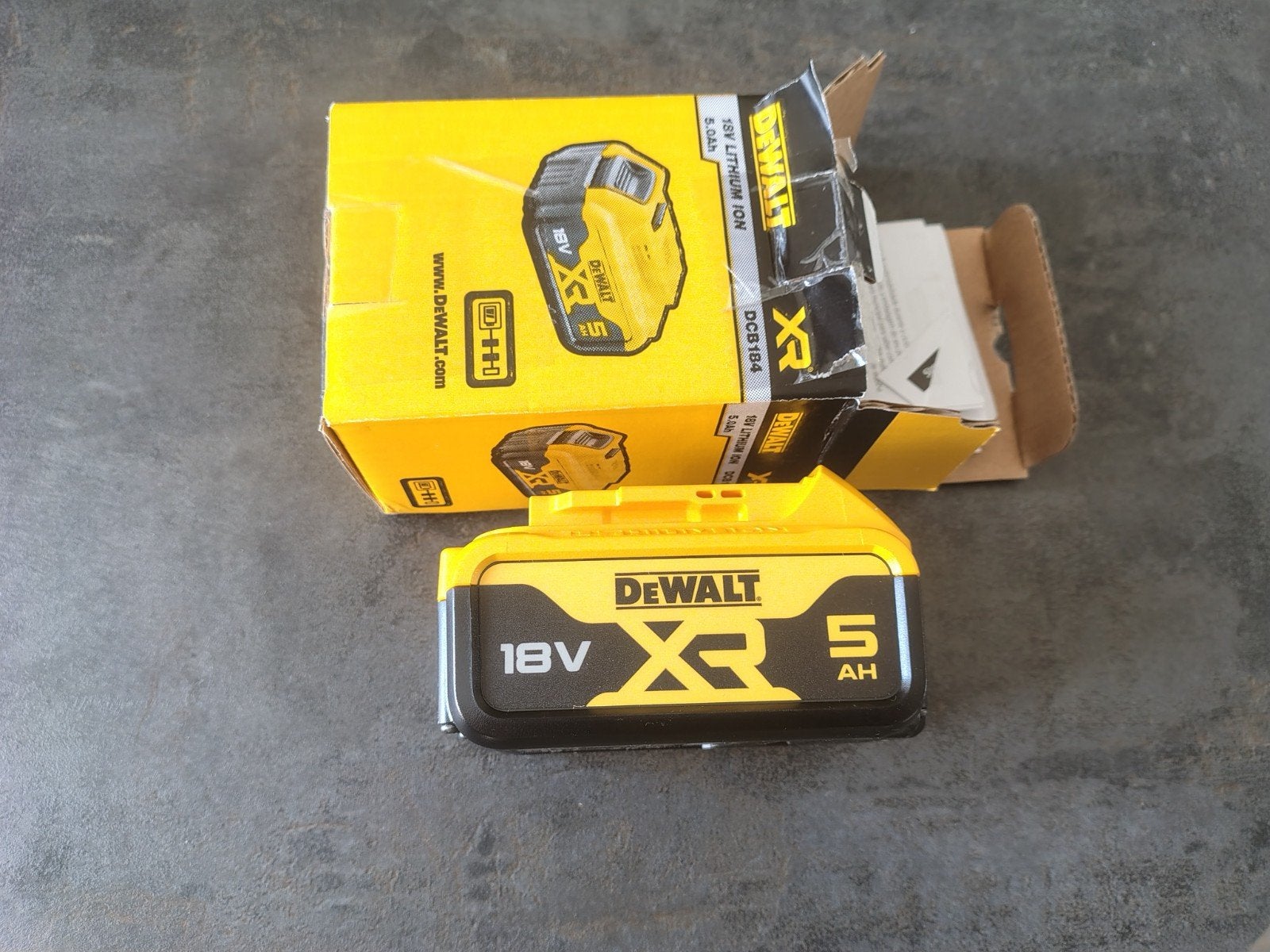 dewalt 18v accu, Ophalen of Verzenden, Nieuw, Boormachine