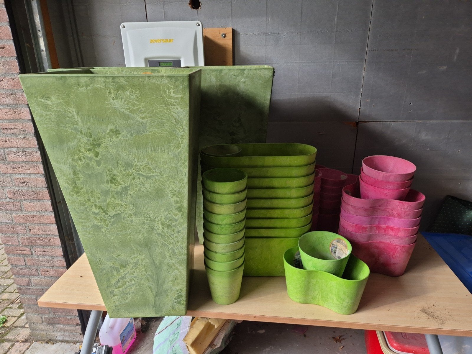Grote partij Artstone bloempotten - diverse maten, Ophalen, Kunststof, Gebruikt, 40 cm of meer