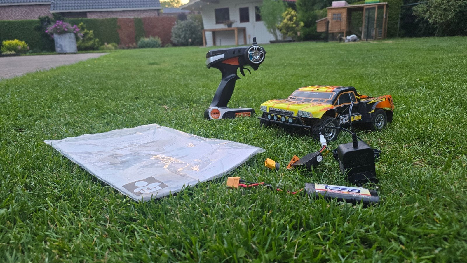 Dromida SC 4.18 rc auto complete set, Ophalen of Verzenden, Overige schalen, Auto offroad