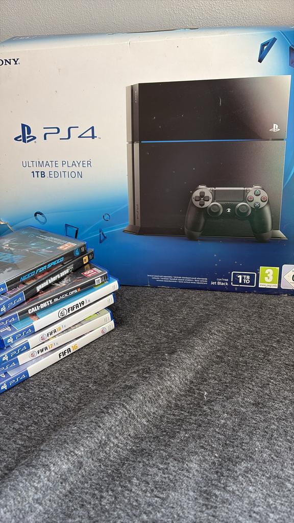 PS4 1TB Ultimate Player Bundel met TV, Games & Headsets, Spelcomputers en Games, Spelcomputers | Sony PlayStation 4, Ophalen, 1 TB
