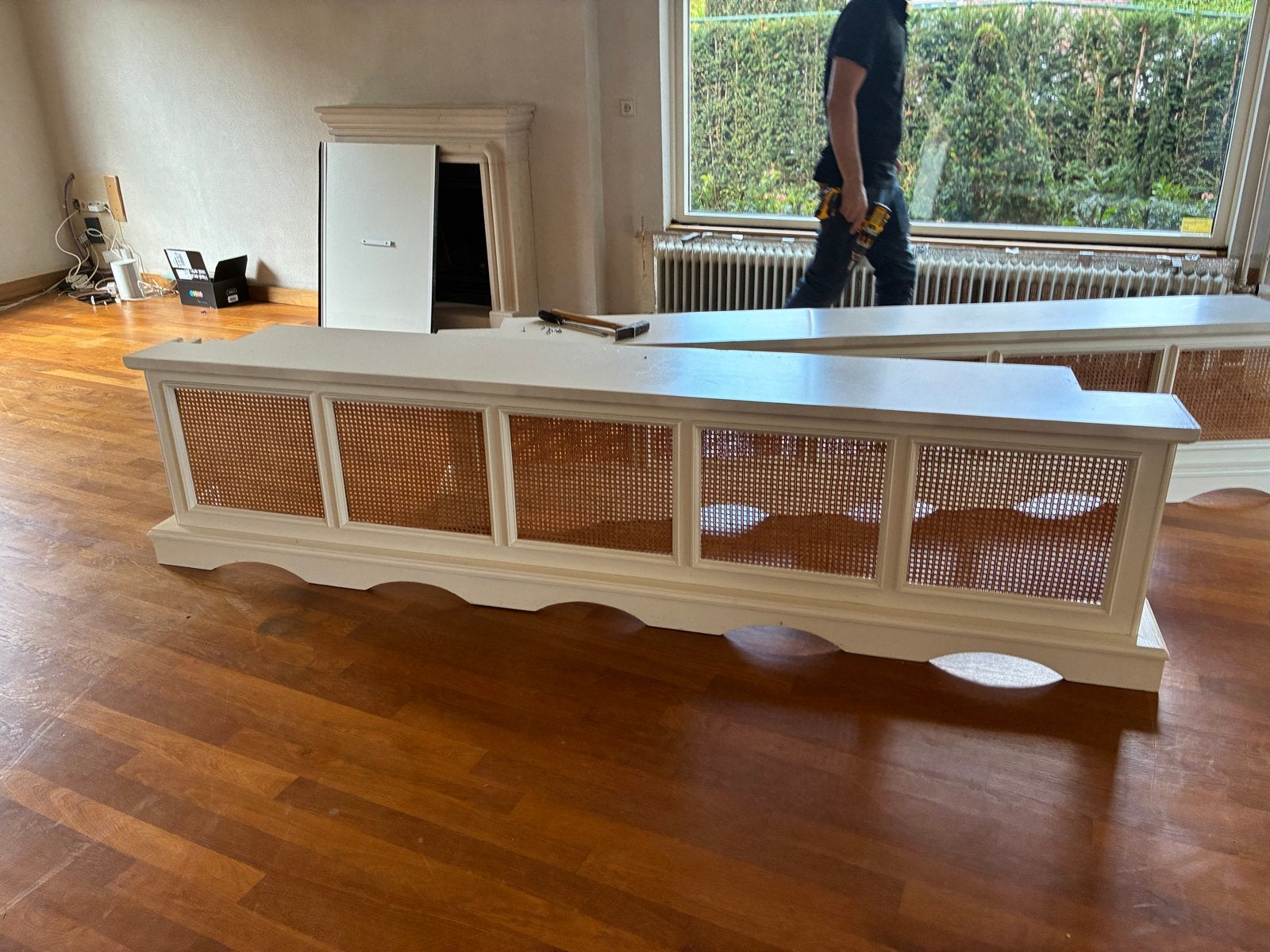 Radiator ombouw met sierlijsten, Ophalen, Zo goed als nieuw, Radiator, 30 tot 80 cm
