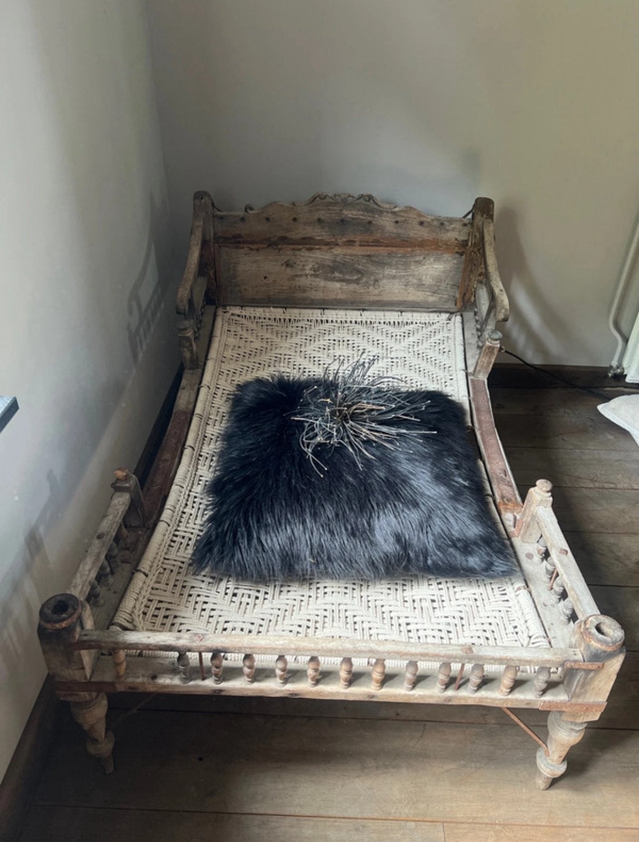 Oud Daybed, Antiek en Kunst, Antiek | Meubels | Bedden, Ophalen