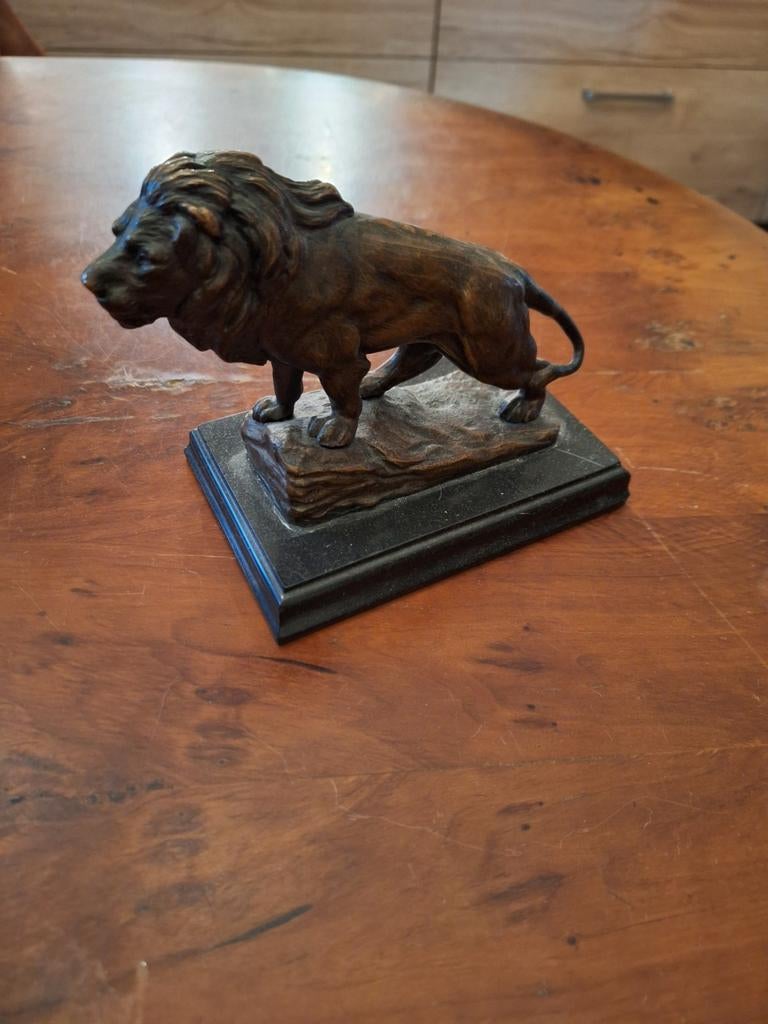 Bronzen leeuw, Ophalen, Gebruikt, Dier