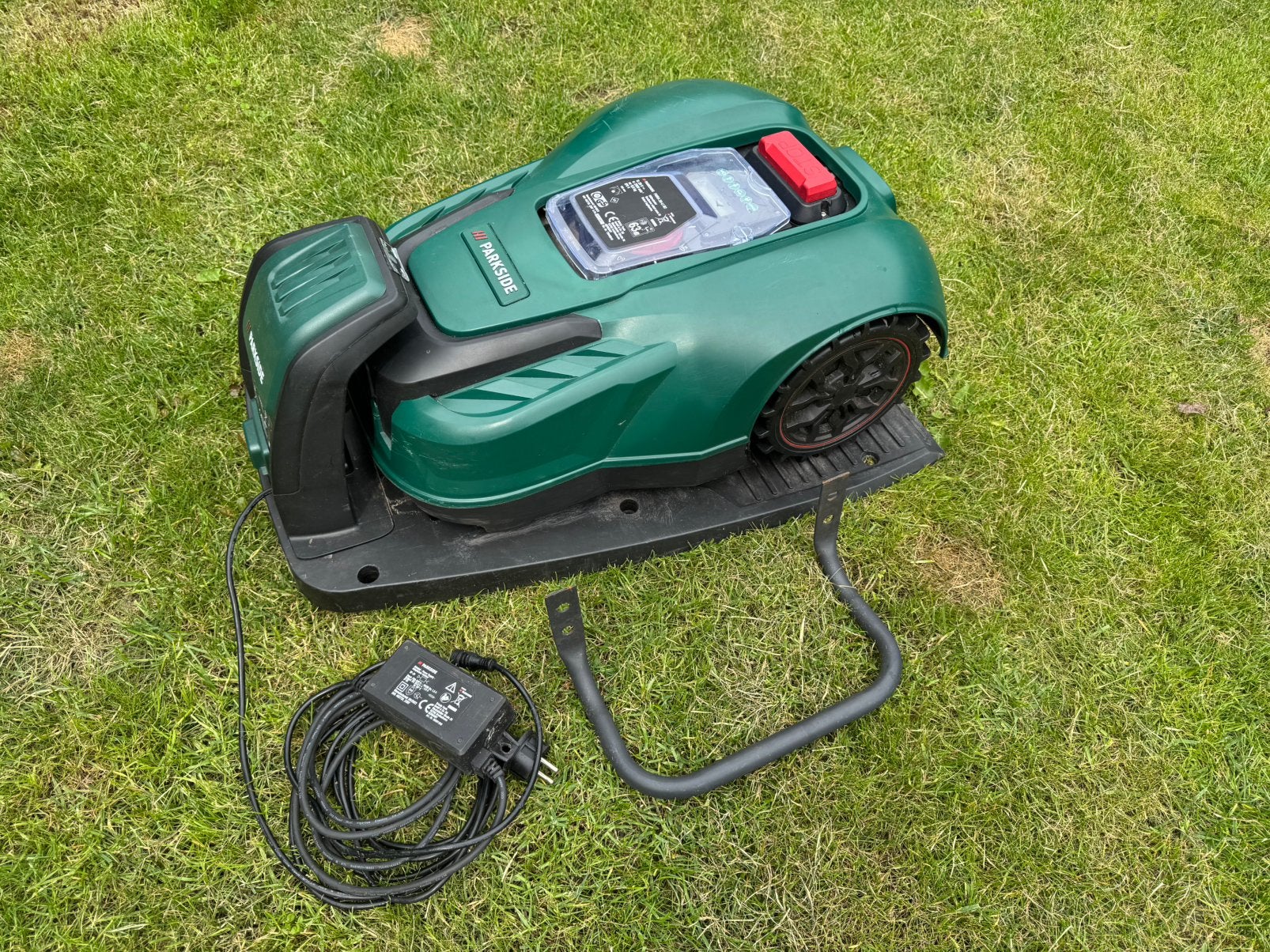 Parkside robot maaier + nieuwe draad, mesjes en draadpinnen!, Ophalen, Gebruikt, Parkside