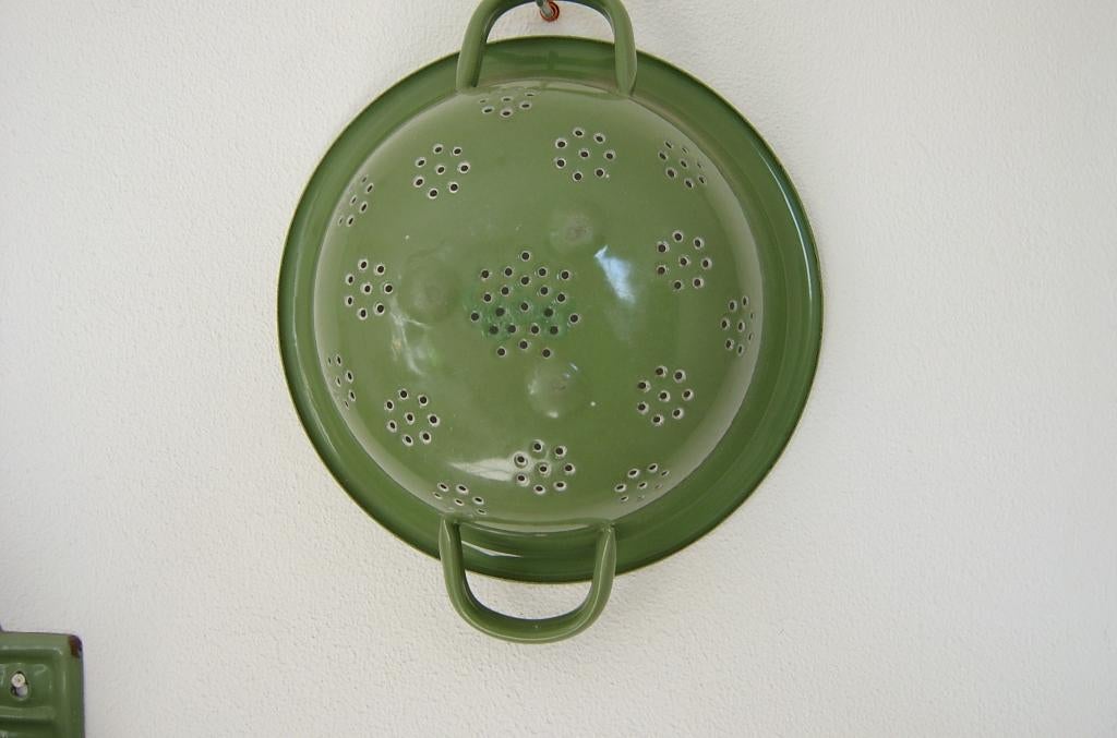 emaille vergiet, Ophalen