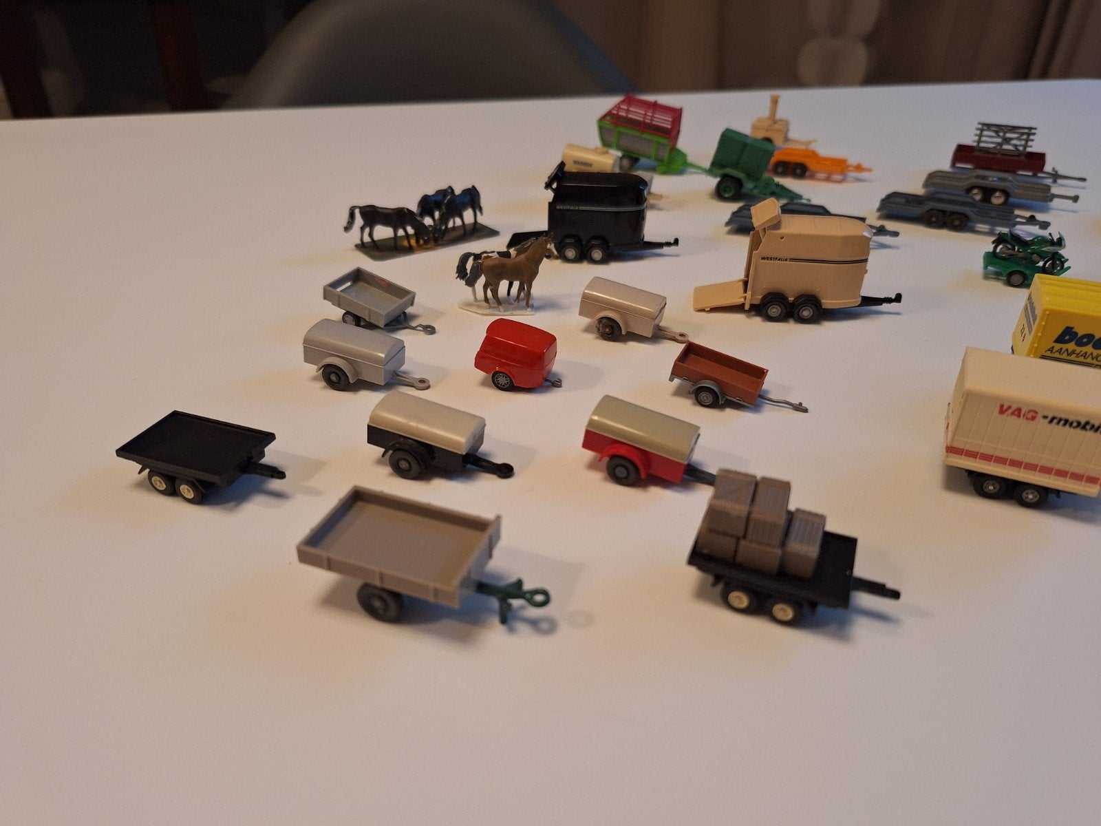 1/87 aanhanger caravan div. 35 stuks, Ophalen of Verzenden, Zo goed als nieuw, Overige typen, Wiking