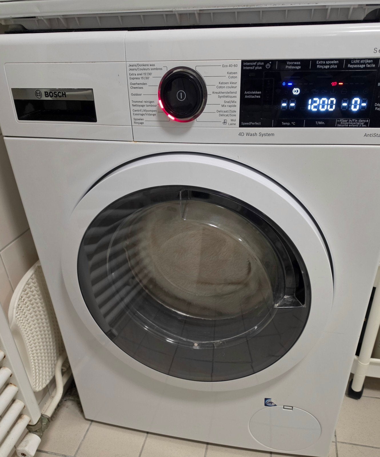 Bosch Serie 8 WAX32ME1FG/01 Wasmachine - Zo goed als nieuw, Witgoed en Apparatuur, 1200 tot 1600 toeren, 8 tot 10 kg, Ophalen of Verzenden