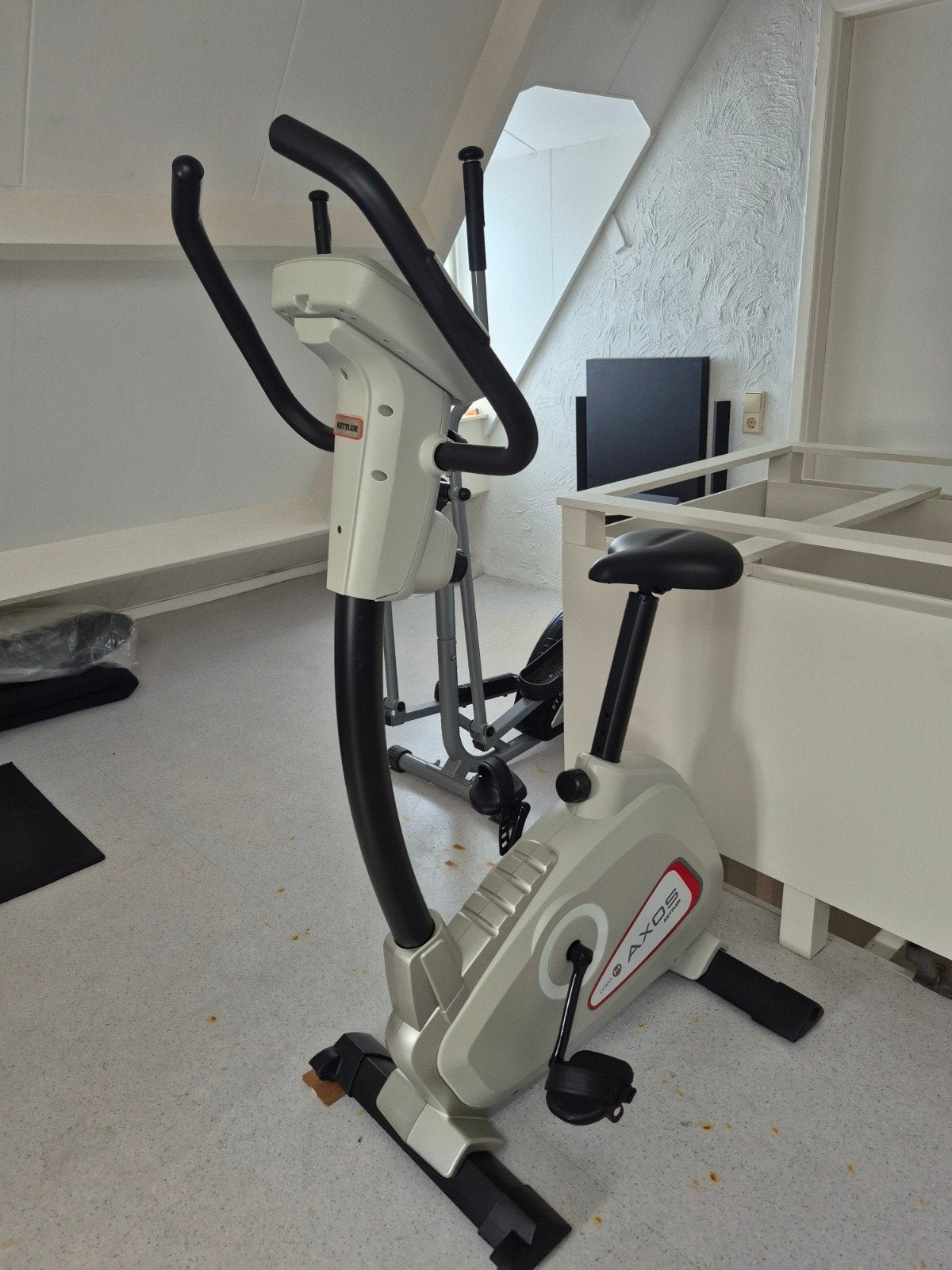 Kettler Axos Corsa M hometrainer, Sport en Fitness, Ophalen, Buik, Zo goed als nieuw, Metaal