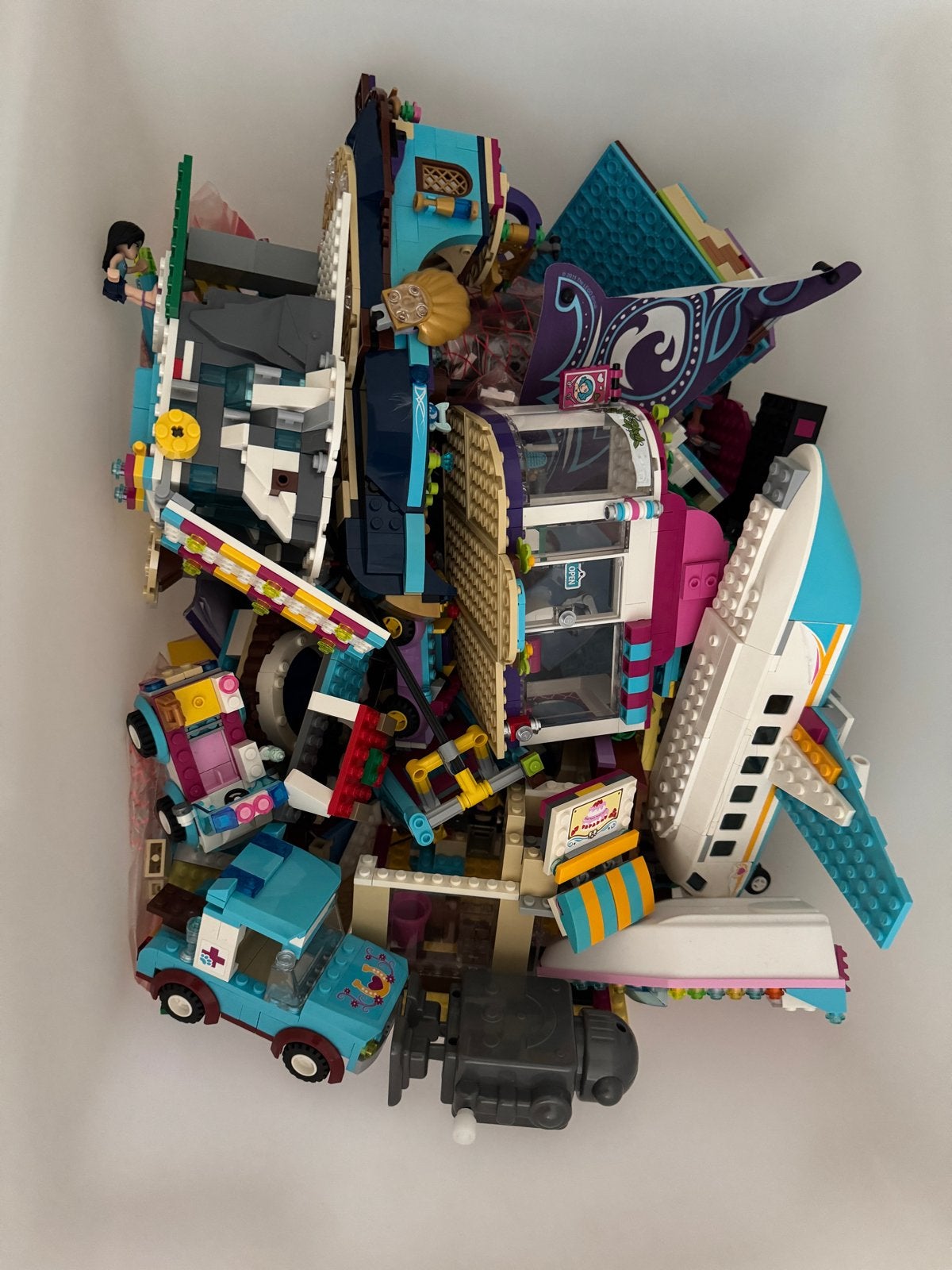 LEGO Friends div o.a. vliegtuig, skilift, boot, dierenarts, Ophalen, Gebruikt