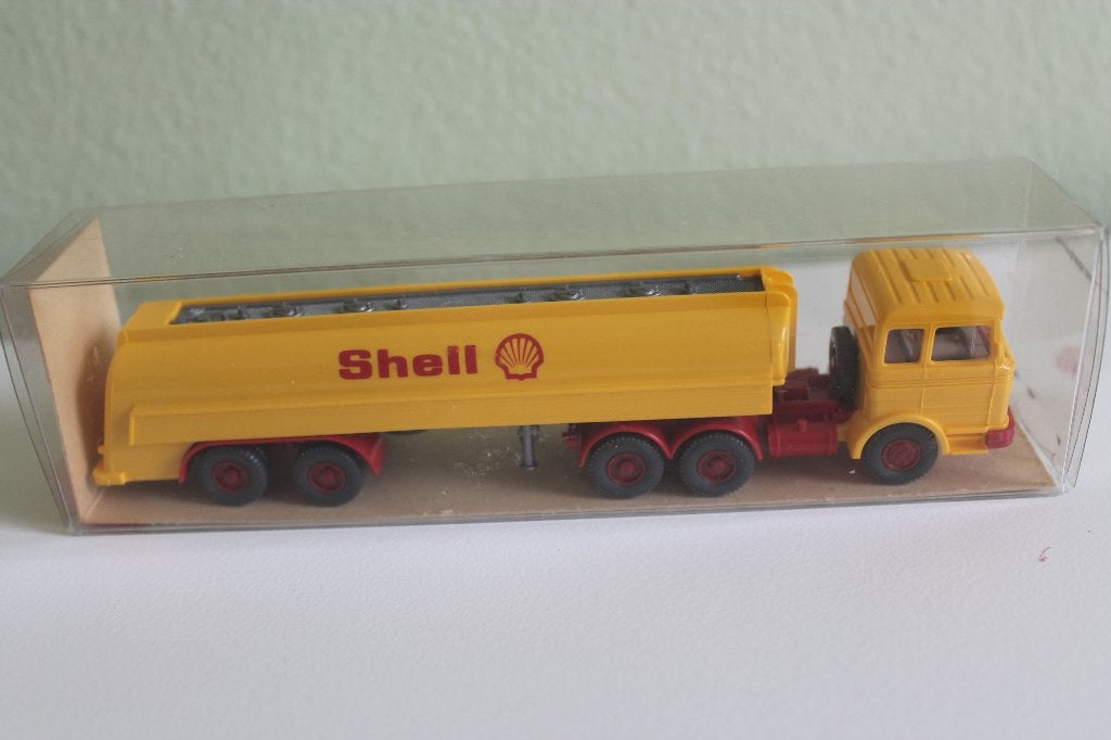 Wiking Mercedes LPS 2232 SHELL tankauto, Ophalen of Verzenden, Zo goed als nieuw, Bus of Vrachtwagen, Wiking