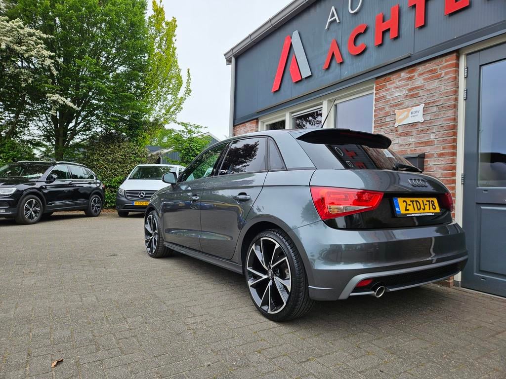 Audi A1 Sportback 1.2 TFSI Pro Line S-Line! Xenon! 18 INCH V, Voorwielaandrijving, Euro 5, 86 pk, 4 cilinders
