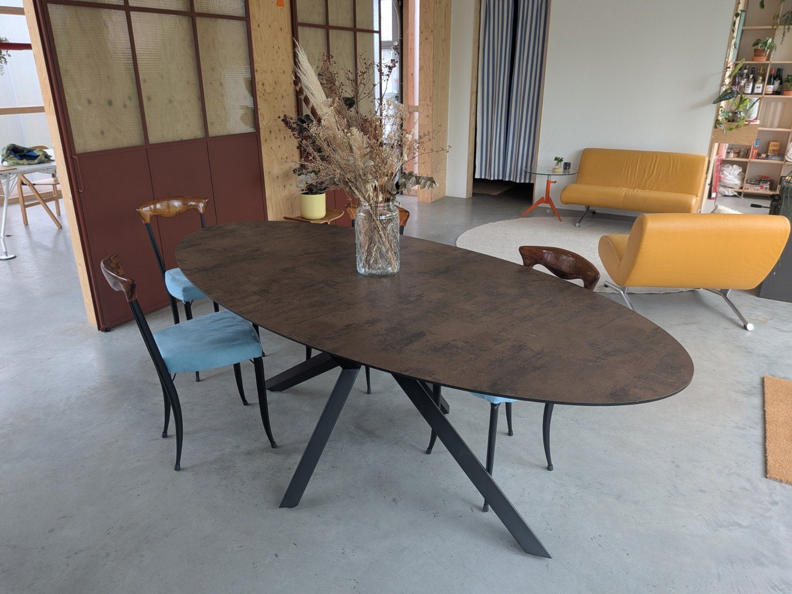 Xooon Masura 220 ovale eettafel, 100 tot 150 cm, 200 cm of meer, Kunststof, Ophalen of Verzenden
