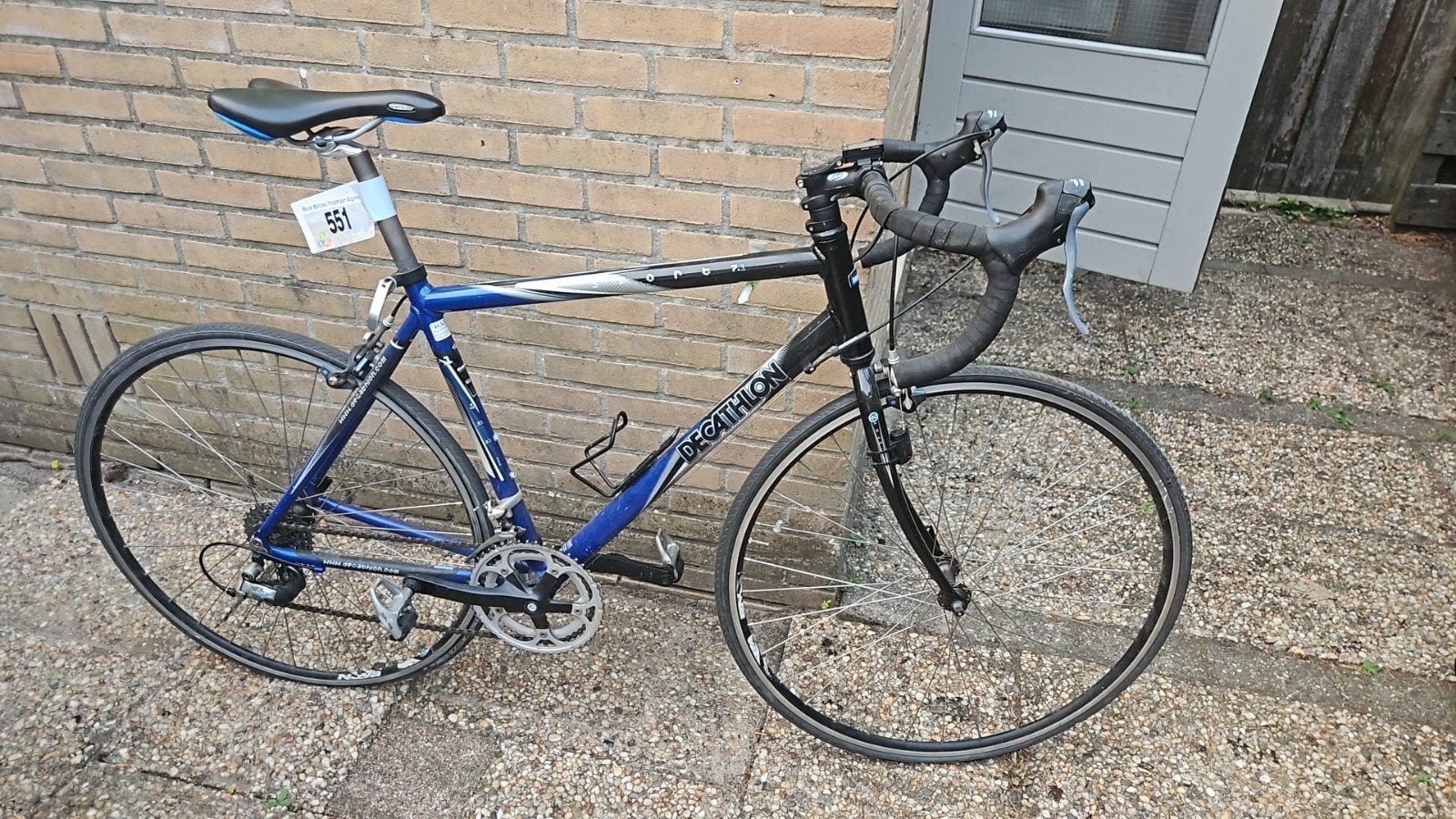 Decathlon racefiets, blauw/zwart, gebruikt, Fietsen en Brommers, Fietsen | Racefietsen, 28 inch, Gebruikt, Aluminium, 15 tot 20 versnellingen