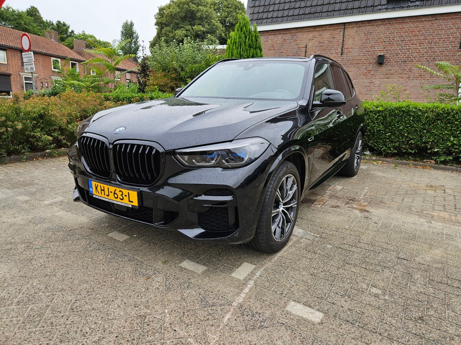 BMW X5 Xdrive45e M pakket bj"22 garantie tot 20-04-2028, Auto's, 77 km/l, Zwart, 2410 kg, Vierwielaandrijving