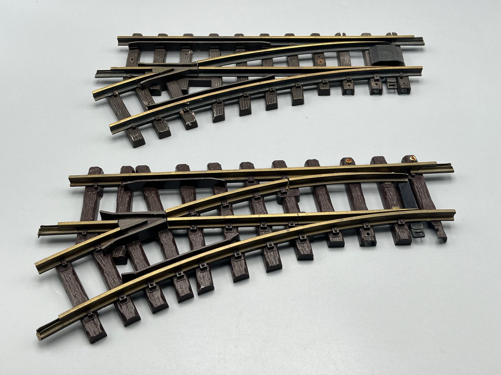 Twee LGB wissels links, Gelijkstroom, Rails, Ophalen of Verzenden, Zo goed als nieuw