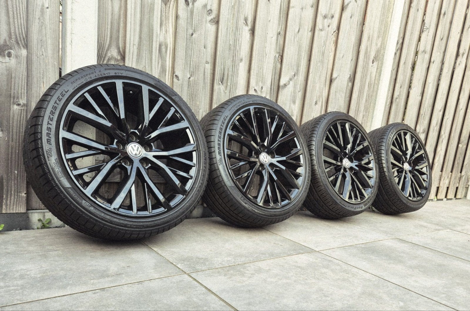 ❗️VW PARABOLICA 5x100 GTI 17 inch + nieuwe zomerbanden, Auto-onderdelen, Banden en Velgen, Ophalen, Banden en Velgen, 17 inch