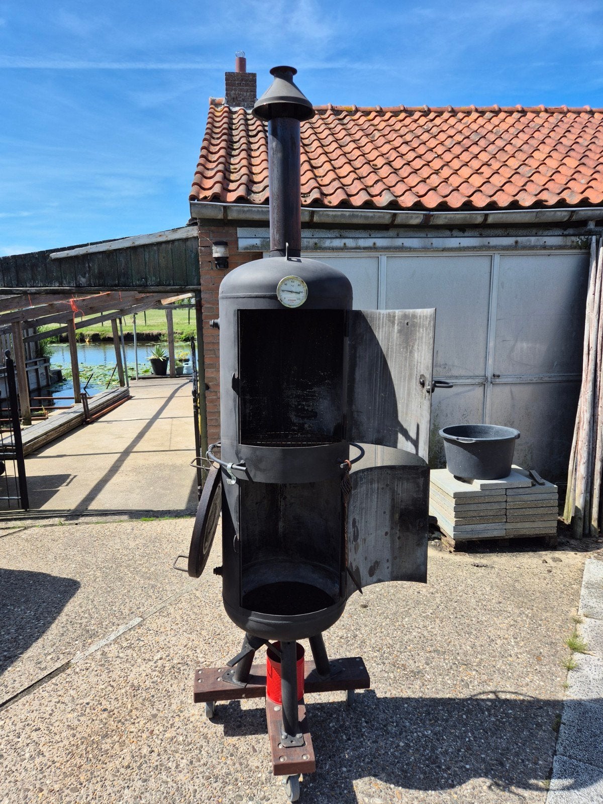 BBQ en roken, Ophalen, Gebruikt