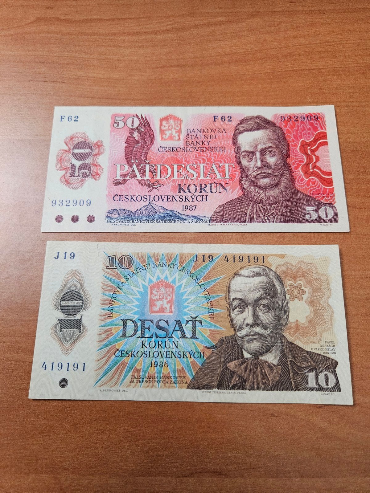 10 en 50 korun Tsjechië en Slowakije set, Ophalen of Verzenden, Overige landen, Setje