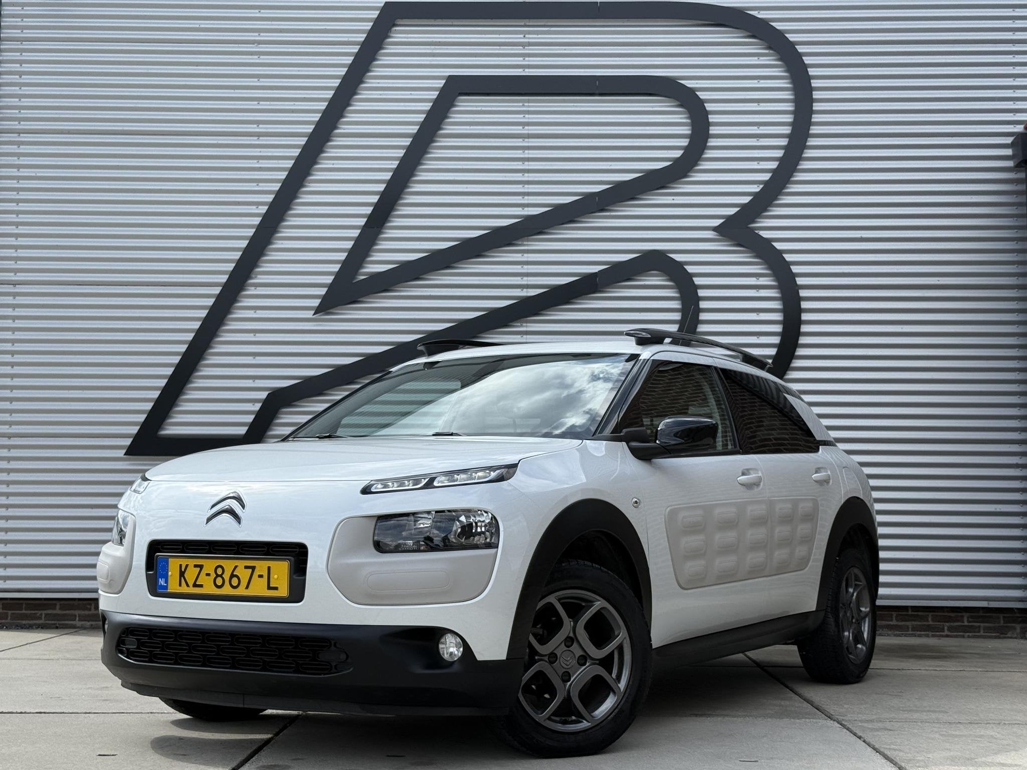Citroen C4 Cactus 1.2 PureTech Shine 1e Eigenaar|Camera|Crui, Auto's, Stof, 82 pk, Origineel Nederlands, Bedrijf