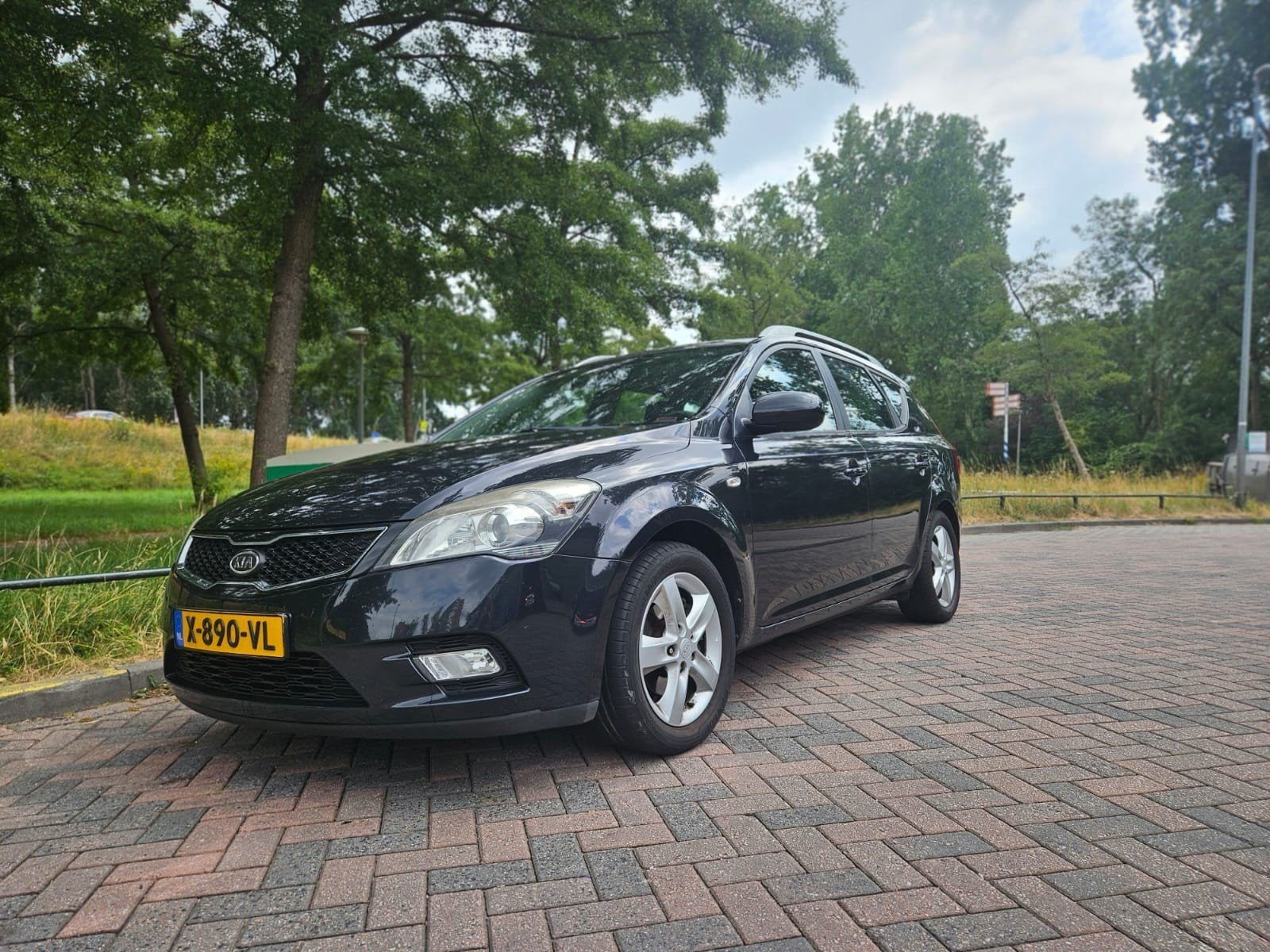 Kia (Pro) Cee d 1.4 Cvvt Sporty Wagon 2012 Zwart, Auto's, Voorwielaandrijving, 4 cilinders, 1396 cc, Zwart