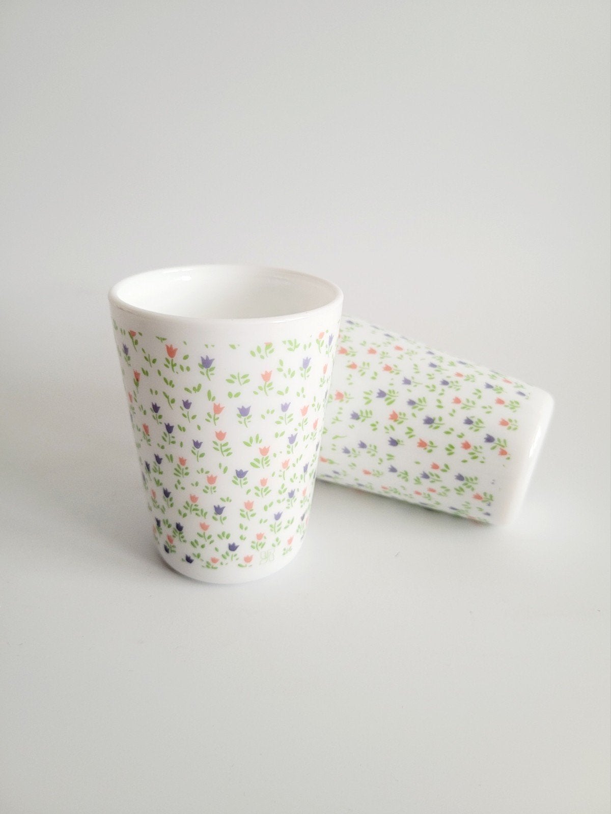 Izgs Prachtig frans servies bloemetjes beker melkglas set 3x, Ophalen of Verzenden