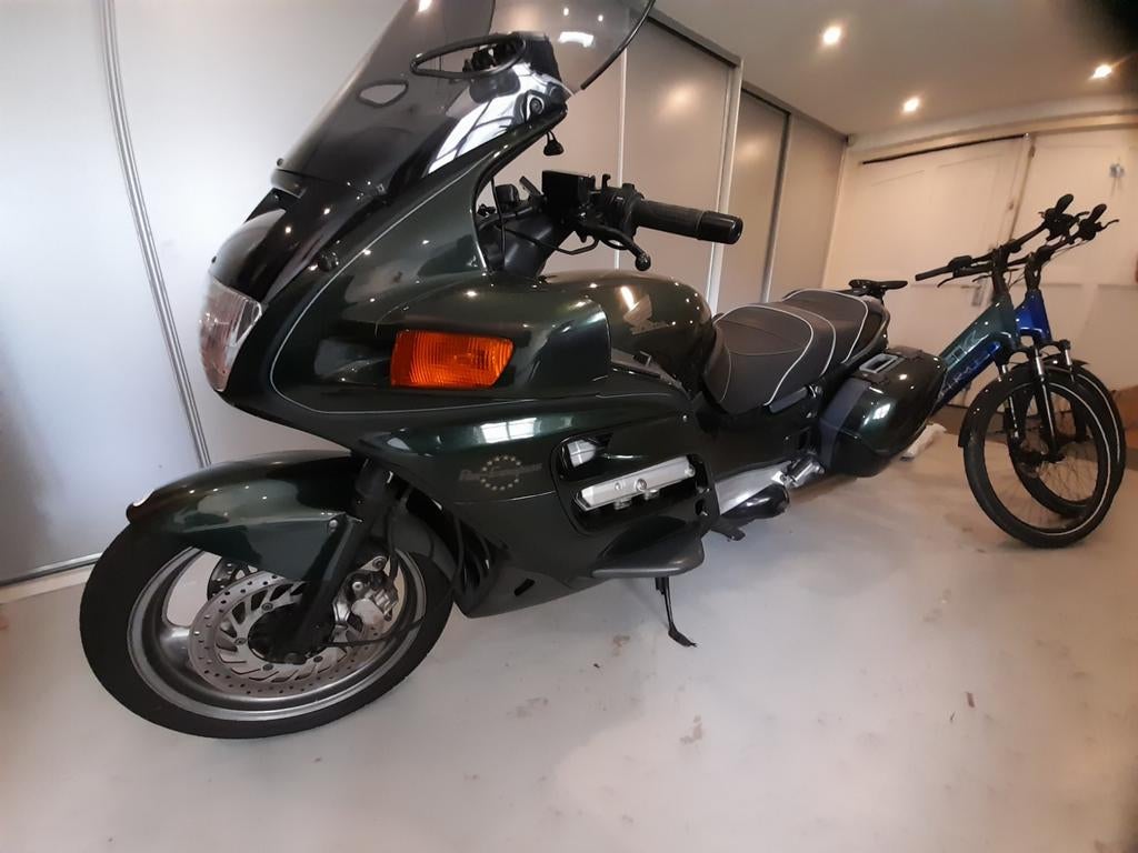 Honda ST 1100 Pan European - Goed onderhouden Toermotor, Particulier, Toermotor