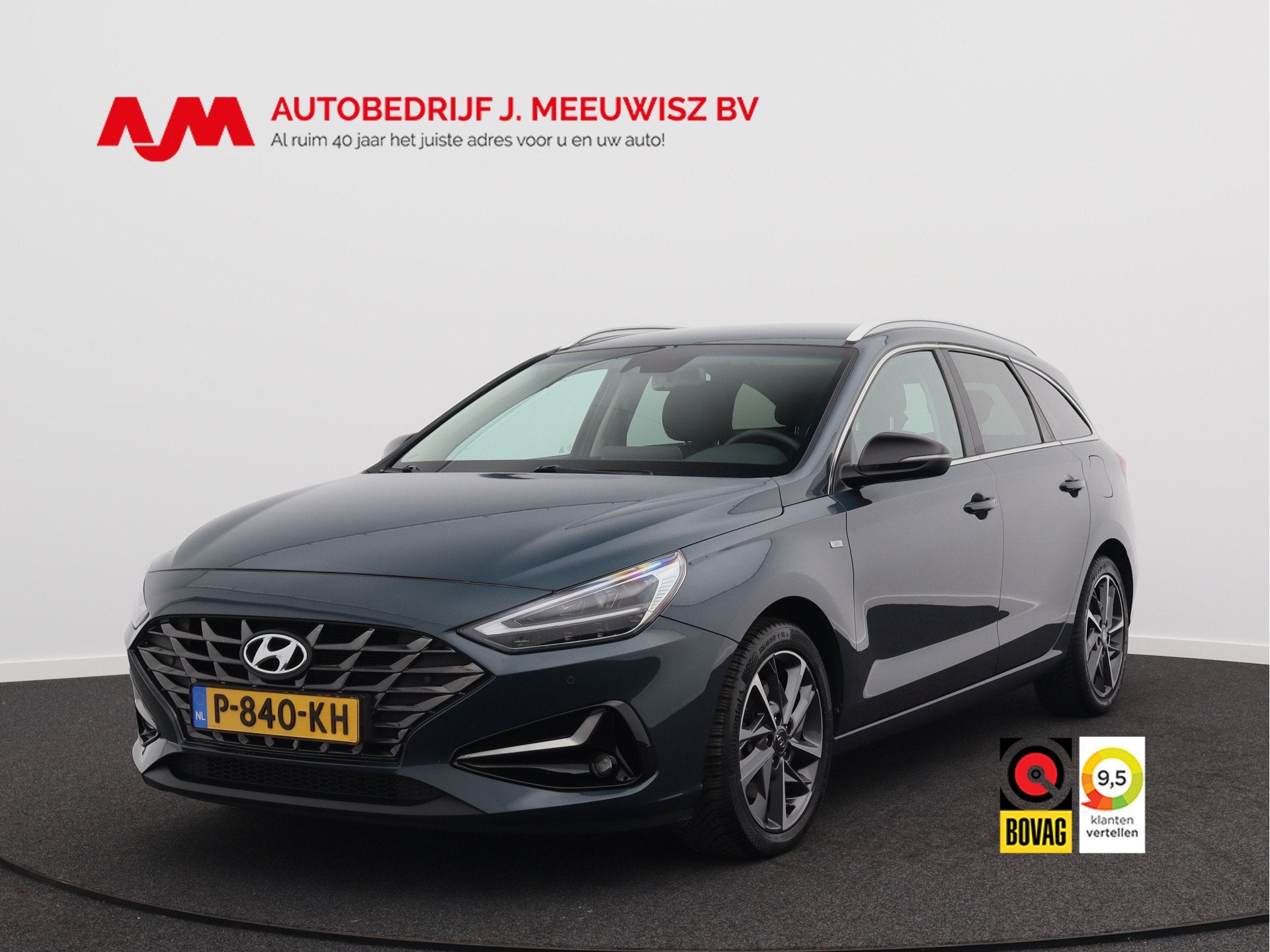 Hyundai i30 Wagon 1.5 T-GDi MHEV Premium/ lage km/ trekhaak, Voorwielaandrijving, 4 cilinders, Blauw, Handgeschakeld