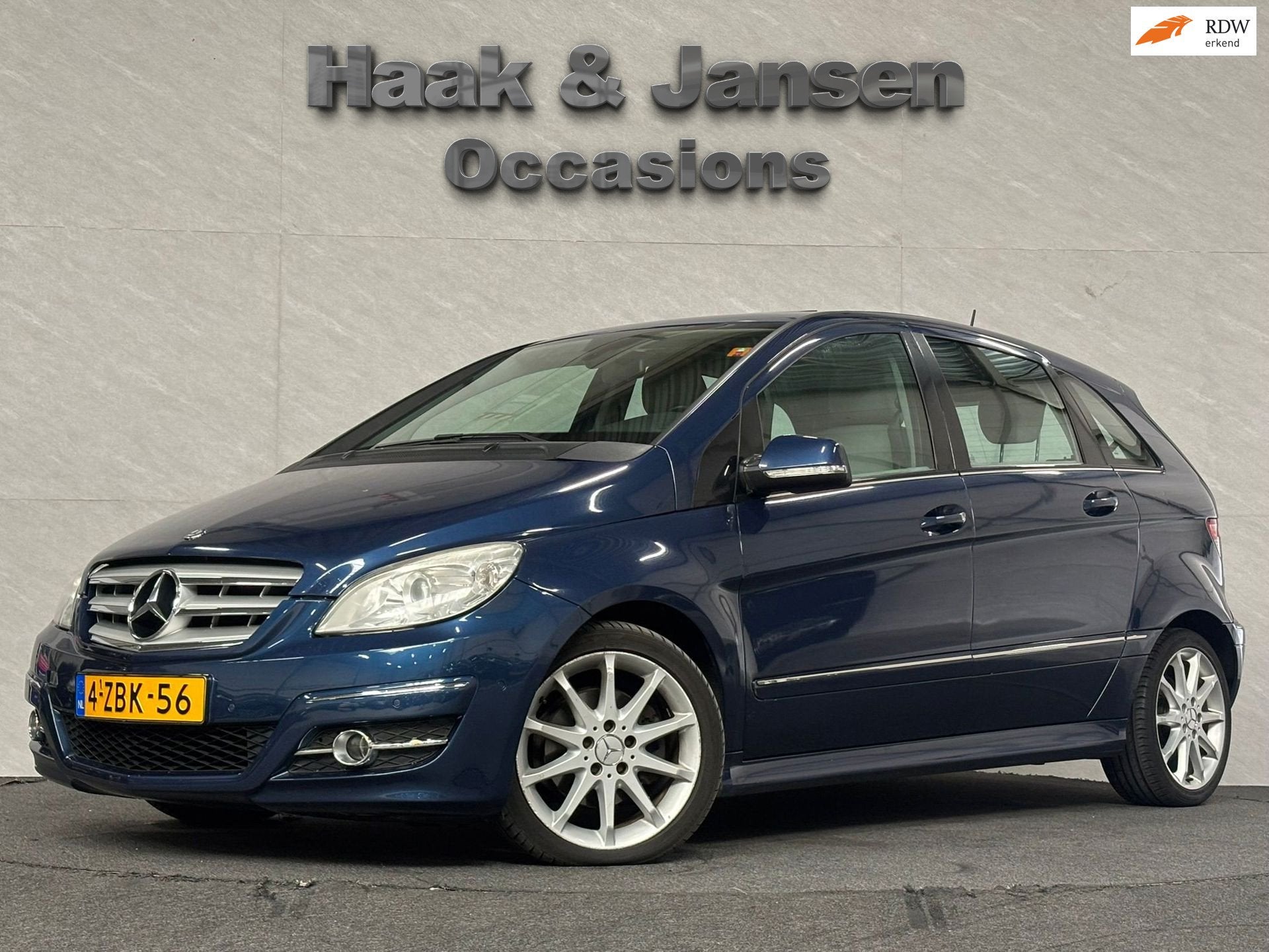 Mercedes-Benz B-klasse 200 Turbo - Automaat - Cruise - Infot, Gebruikt, 4 cilinders, Blauw, Leder