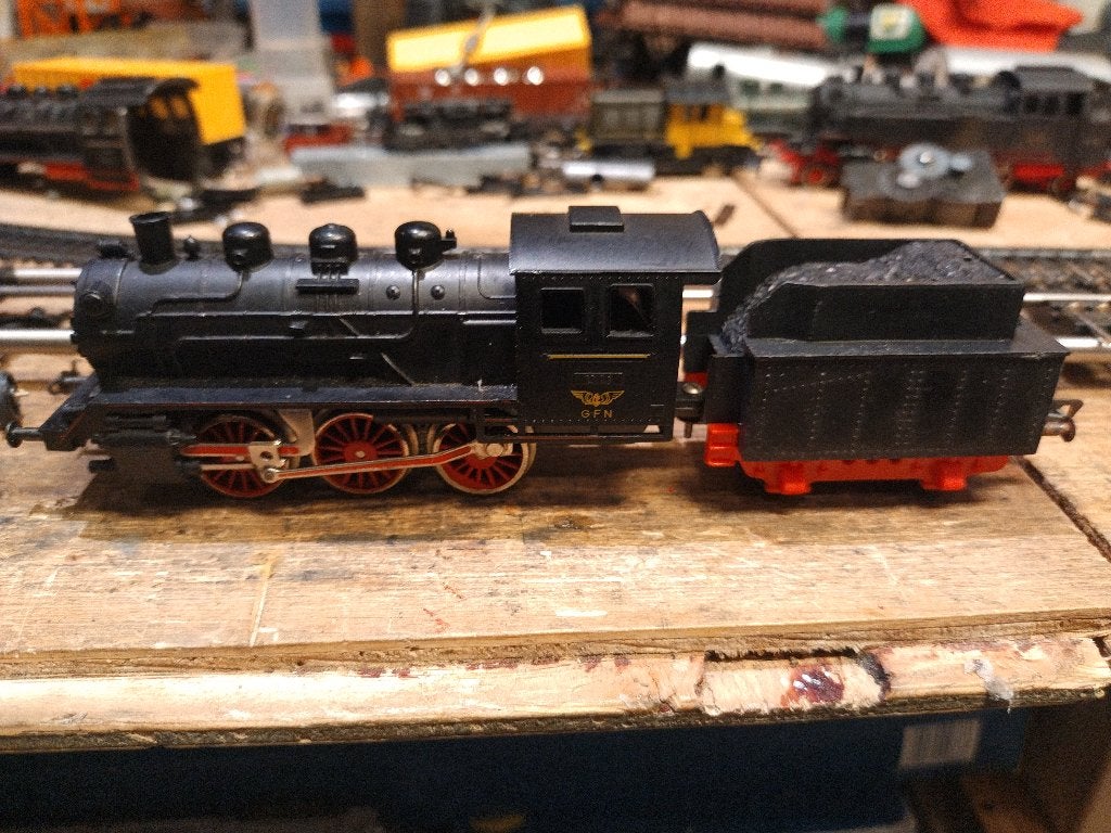 Fleischmann locomotief met tender, Gebruikt, Fleischmann, Ophalen of Verzenden, Analoog