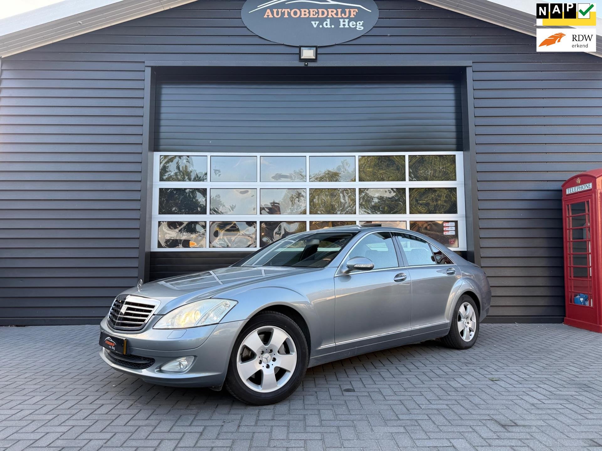 Mercedes-Benz S-klasse nieuwe apk 320 CDI Prestige 2e eigena, Auto's, Automaat, Achterwielaandrijving, Gebruikt, Zwart