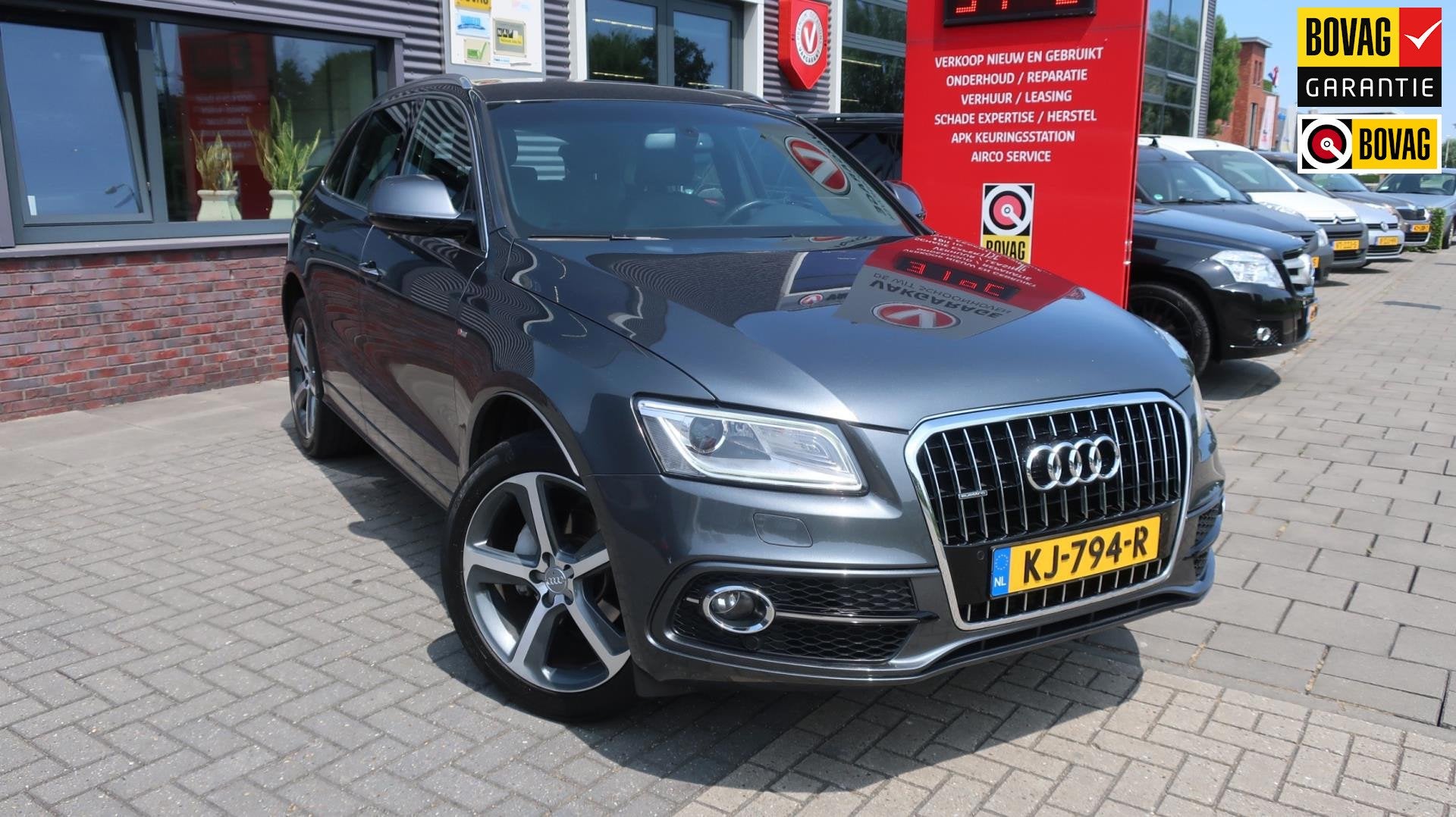 Audi Q5 2.0 TFSI quattro Adrenalin Sport / Stoelverwarming /, Auto's, Gebruikt, Euro 6, 4 cilinders, Bedrijf