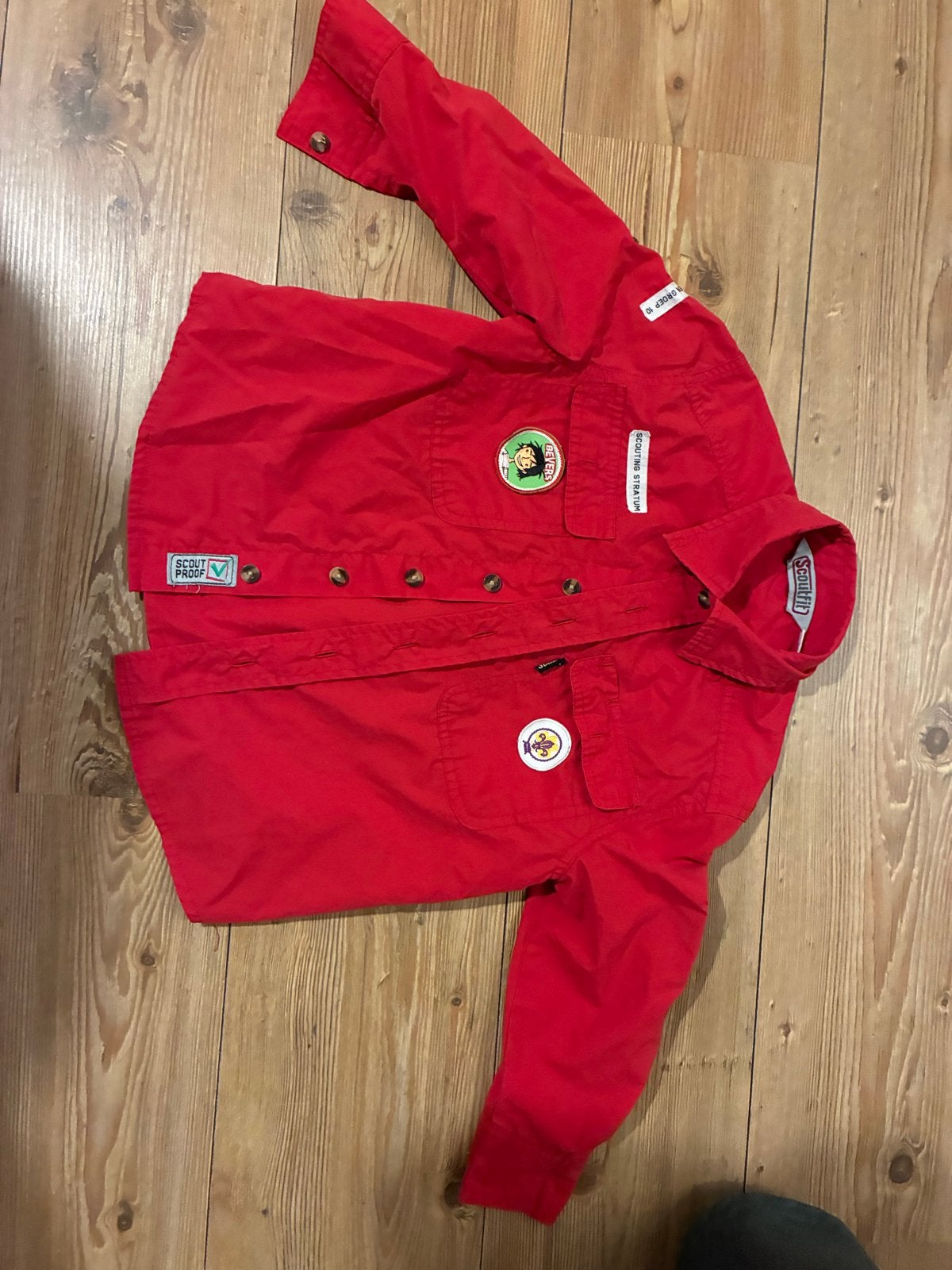Scouting uniform blouse rood bevers 116, Ophalen of Verzenden, Zo goed als nieuw, Kleding