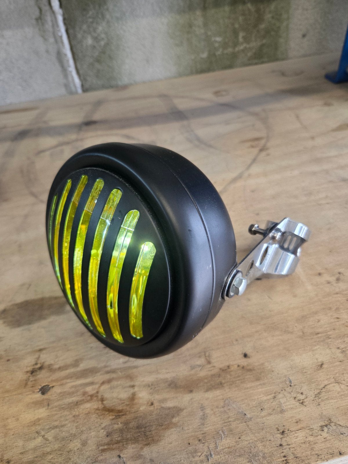Led koplamp geel  voor cruiser of chopper fietsen, Ophalen of Verzenden, Nieuw, Batterij, Voorlicht