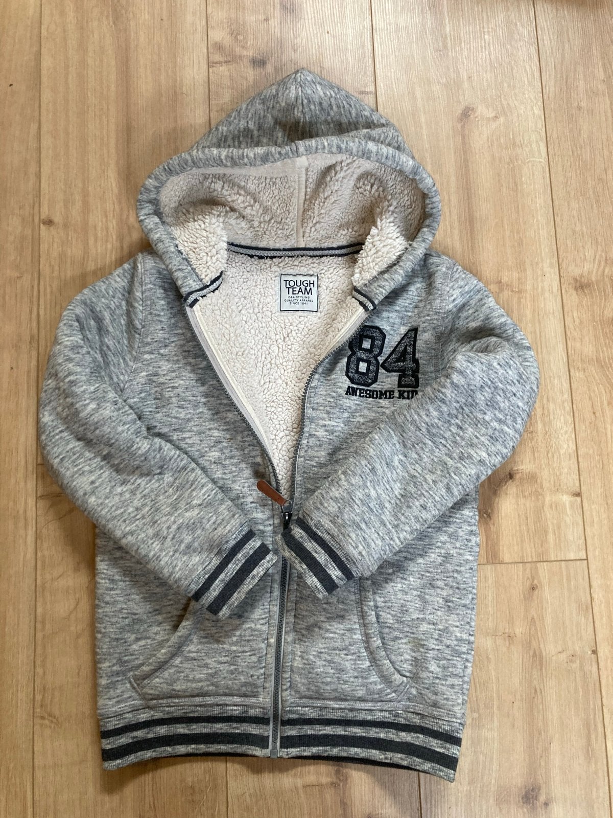 Warm vest met teddie voering c&a Maat 140, Ophalen of Verzenden, Zo goed als nieuw, Jongen, Trui of Vest