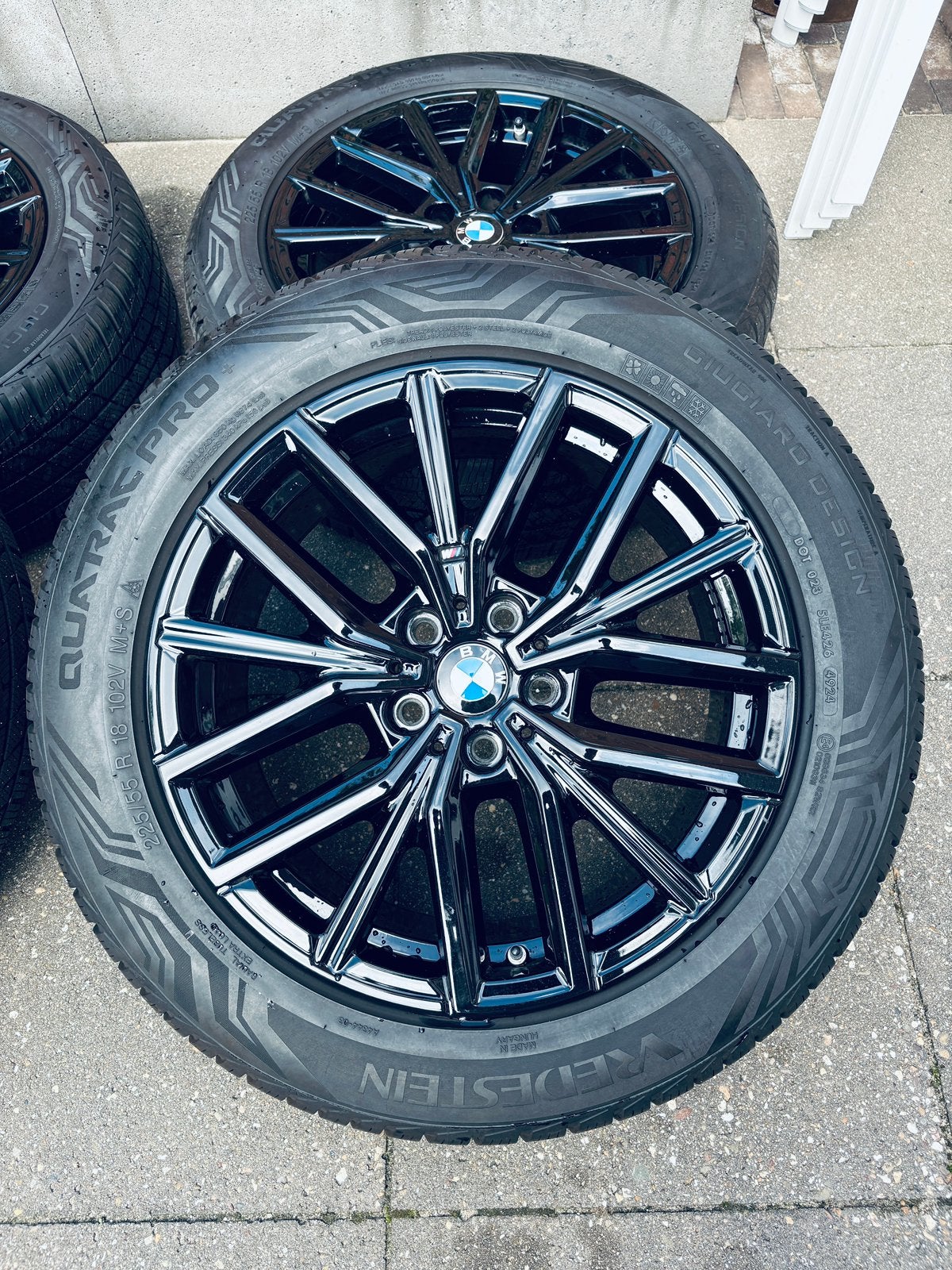 ZGAN BMW X1-iX1-X2-iX2 velg 838M + 4season Vredestein band;, Auto-onderdelen, Ophalen, 18 inch, Banden en Velgen, Nieuw