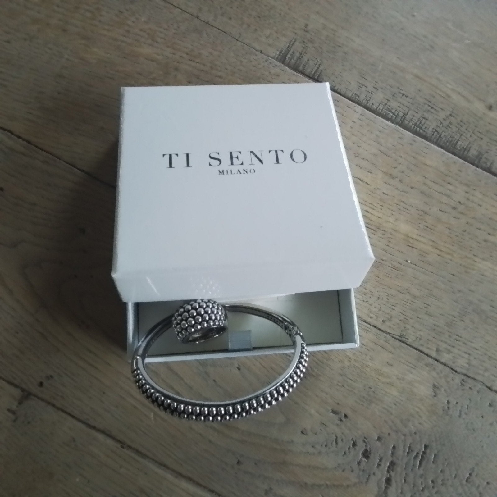 TI SENTO,  prachtige set, ring en slavenarmband,  zilver !!!, Ophalen of Verzenden, Zo goed als nieuw, Overige kleuren